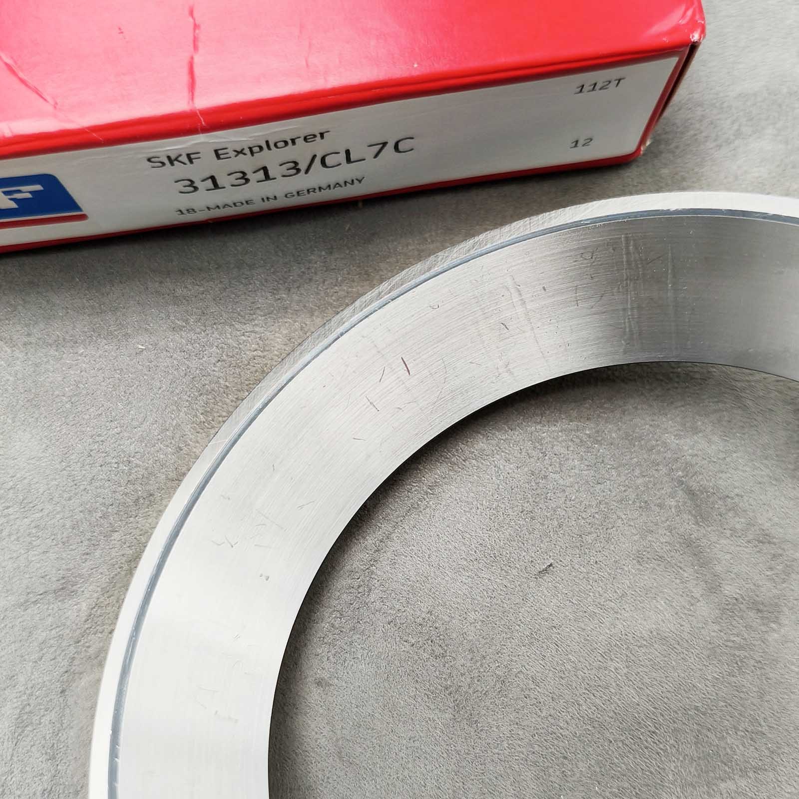 New Tapered Roller Bearing 65x140x36.680mm for SKF 31313 CL7C