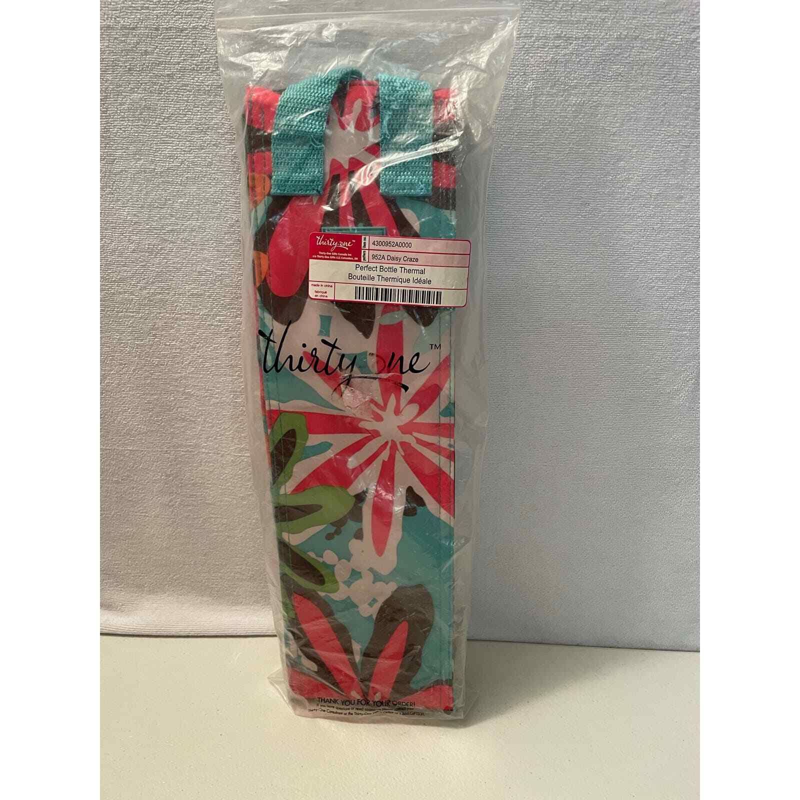 Thirty One perfect bottle thermal new in package Daisy Craze