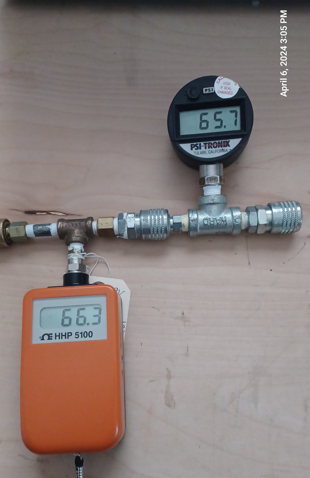 PSI-TRONIX PG-2000-200.0-PSI Digital Pressure Gauge