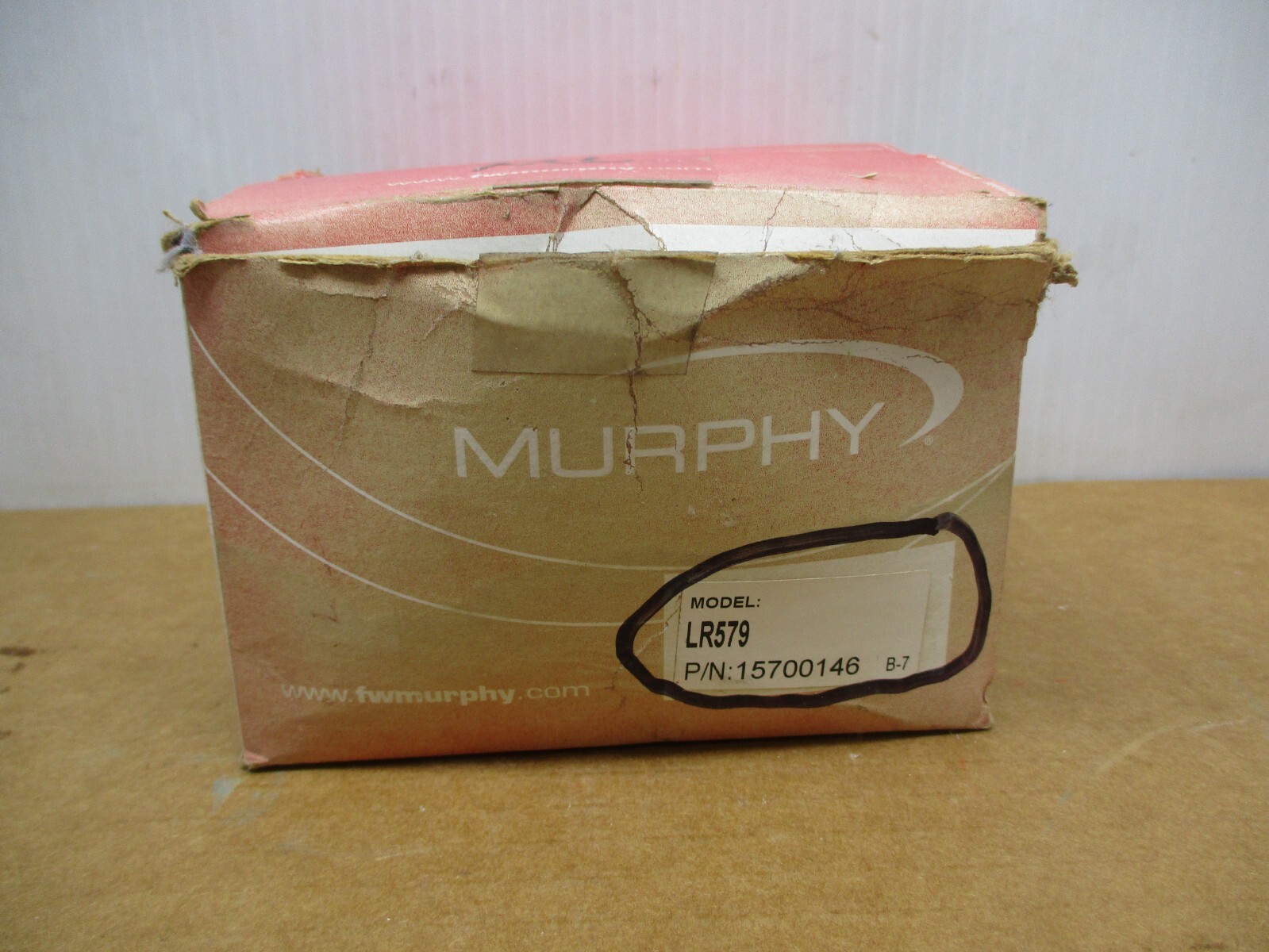 FW MURPHY 15700146 OIL LEVEL REGULATOR