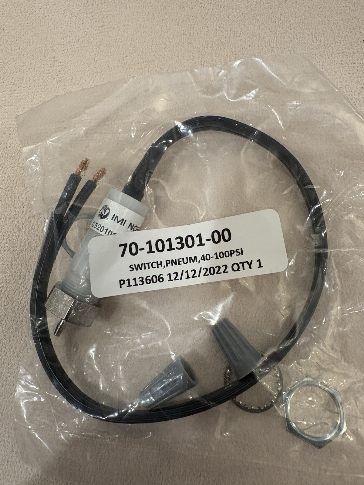 IMI NORGREN C520101 Air Operated Electric Switches Pneumadyne’s