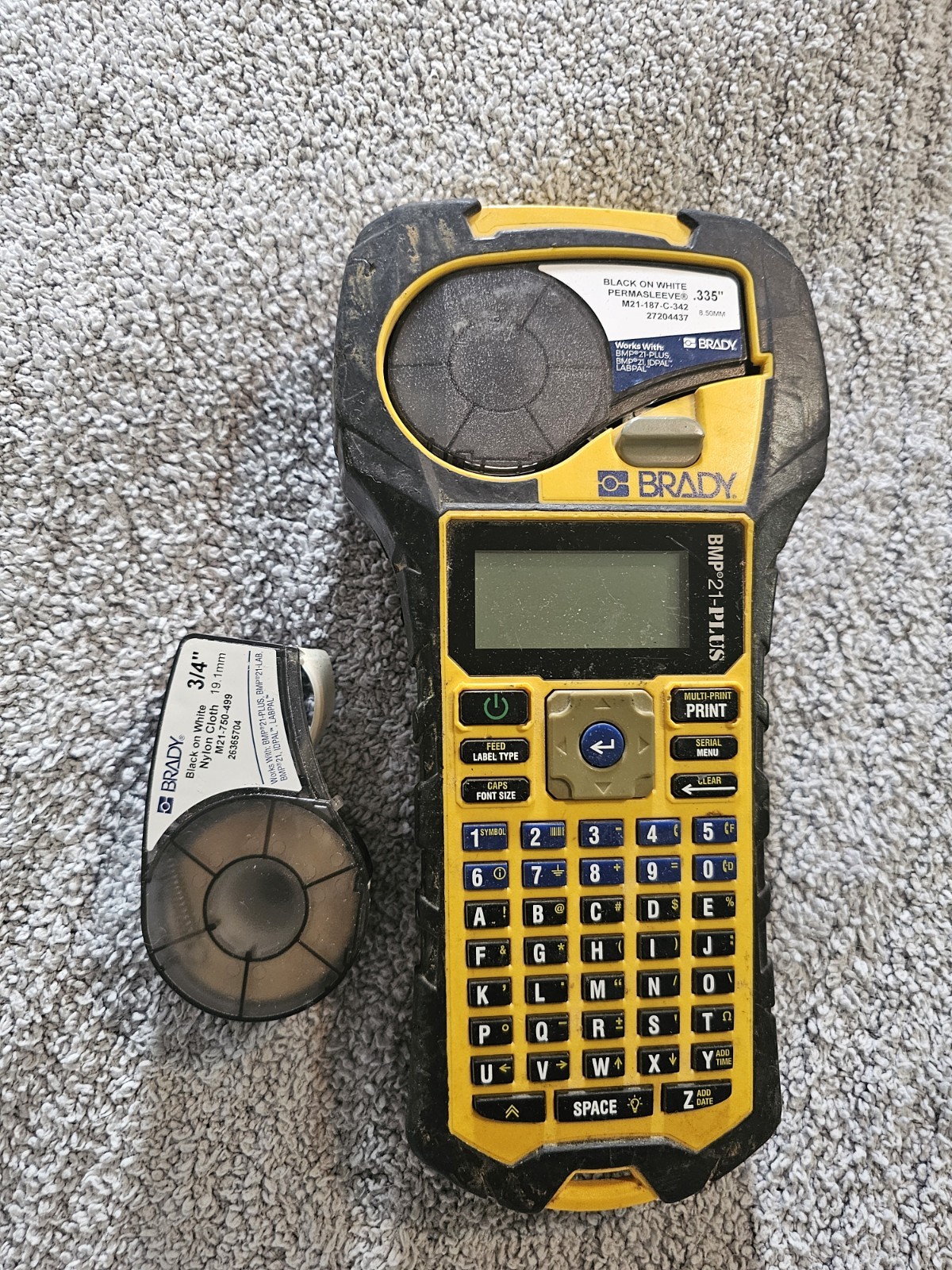 Brady BMP 21-PLUS Handheld Portable Label Printer Black Yellow – No case WORKS!