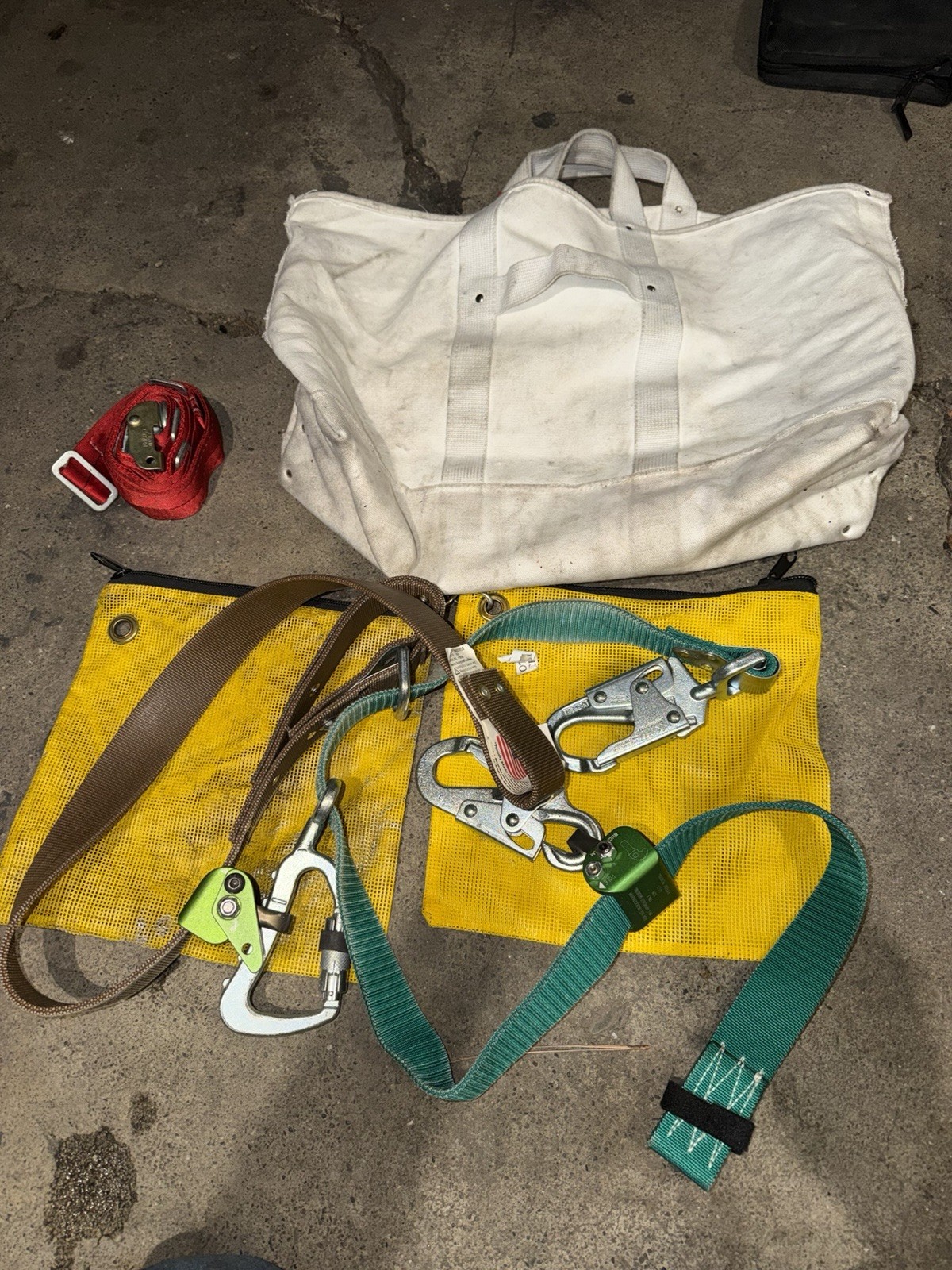 Buckingham 490DWDS Adjustable Positioning Lanyard with Rope Grab & Snaps