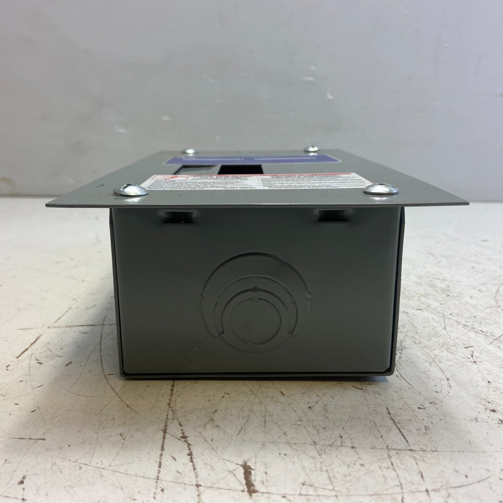 SQUARE D HOM2-4L70 Load center 1PH 3W 70A 120/240V