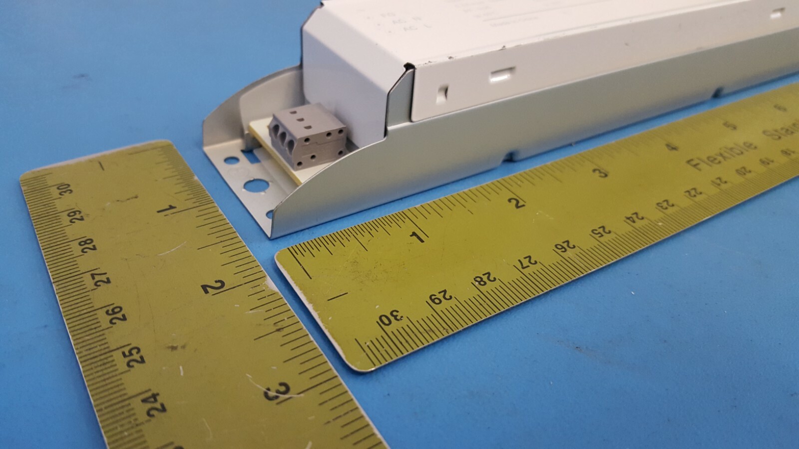 LED Driver 65W Dimmable 100-277VAC, 30-40VDC 1600mA, 1.6A, CSD1-65-10 ( ONE )
