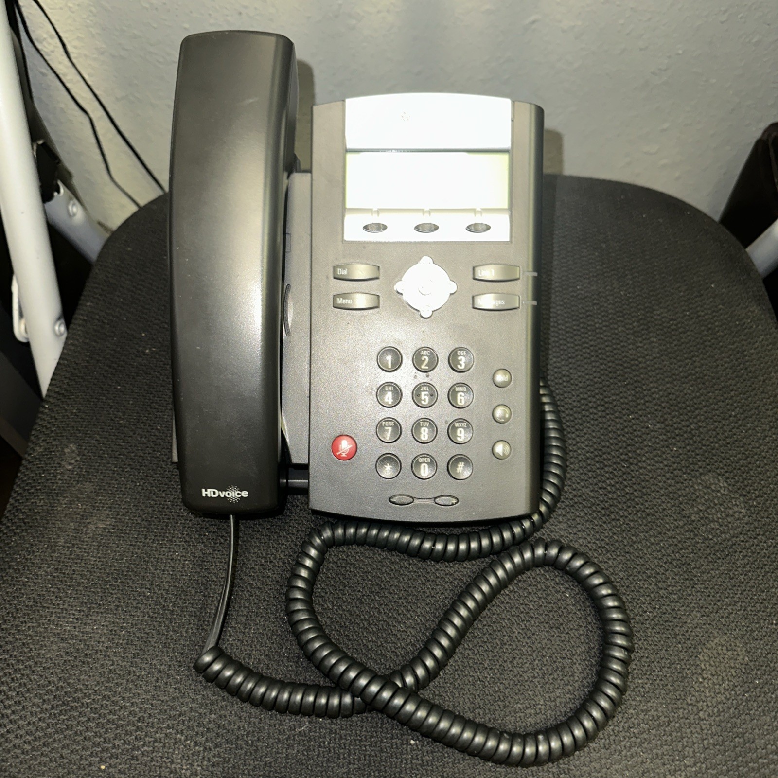 Lot of (5) Polycom IP335 2200-12375-025 SoundPoint IP Phone W/ Base