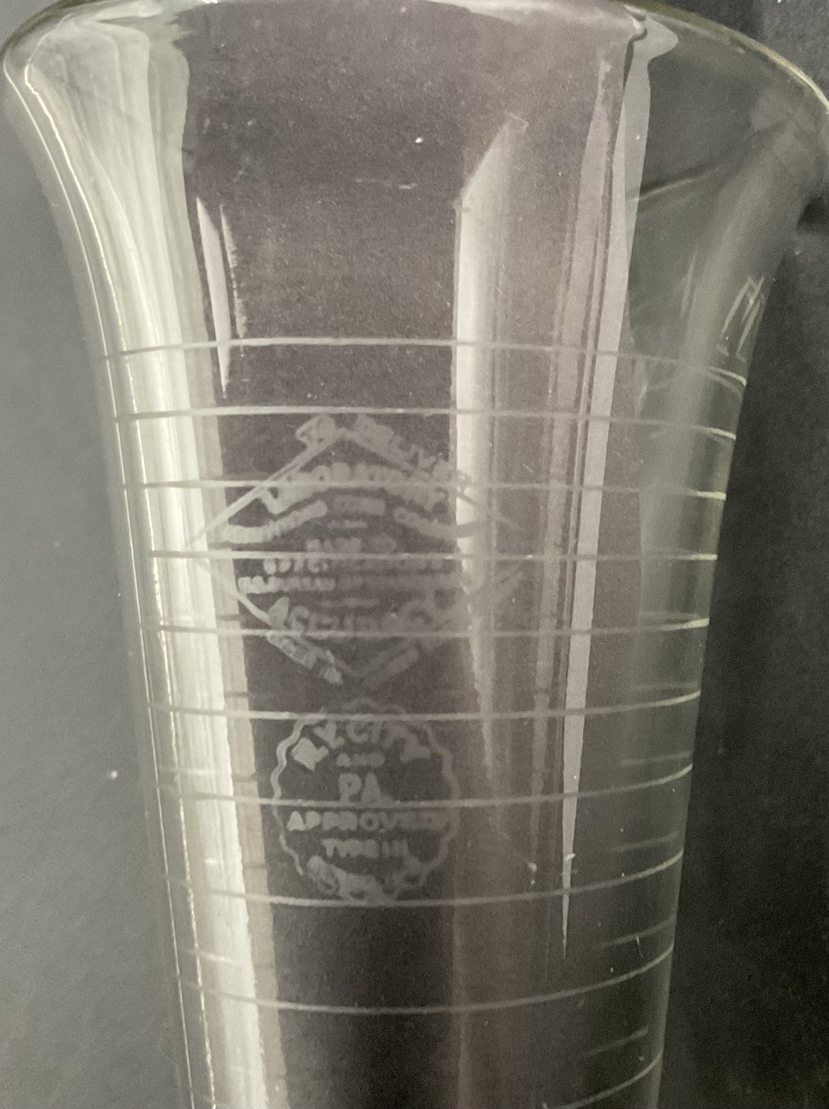 VTG Armstrong Cork Company Laboratory 60cc Etched Glass Beaker Footed 5.25”