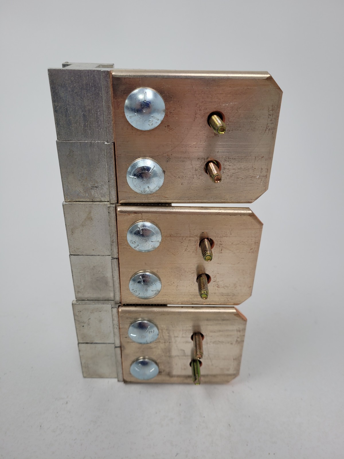 KL43SMS / LUGKIT400 PRL Eaton Main Lug Panel Kit Hardware – Next Day Option