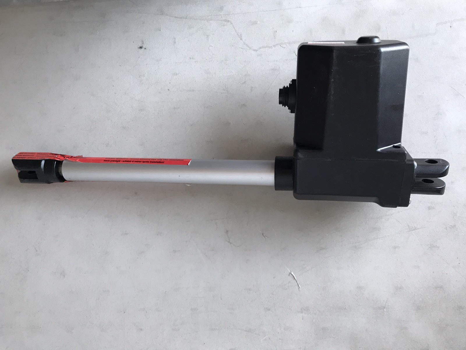 Phoenix Mecano Actuator LBM5.81 NEW