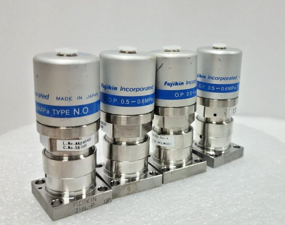 Lot of 4 Fujikin O.P.0.5~0.6 Mpa, Lam 766-208308-002 Rev A Valve,Used,Jp_96932