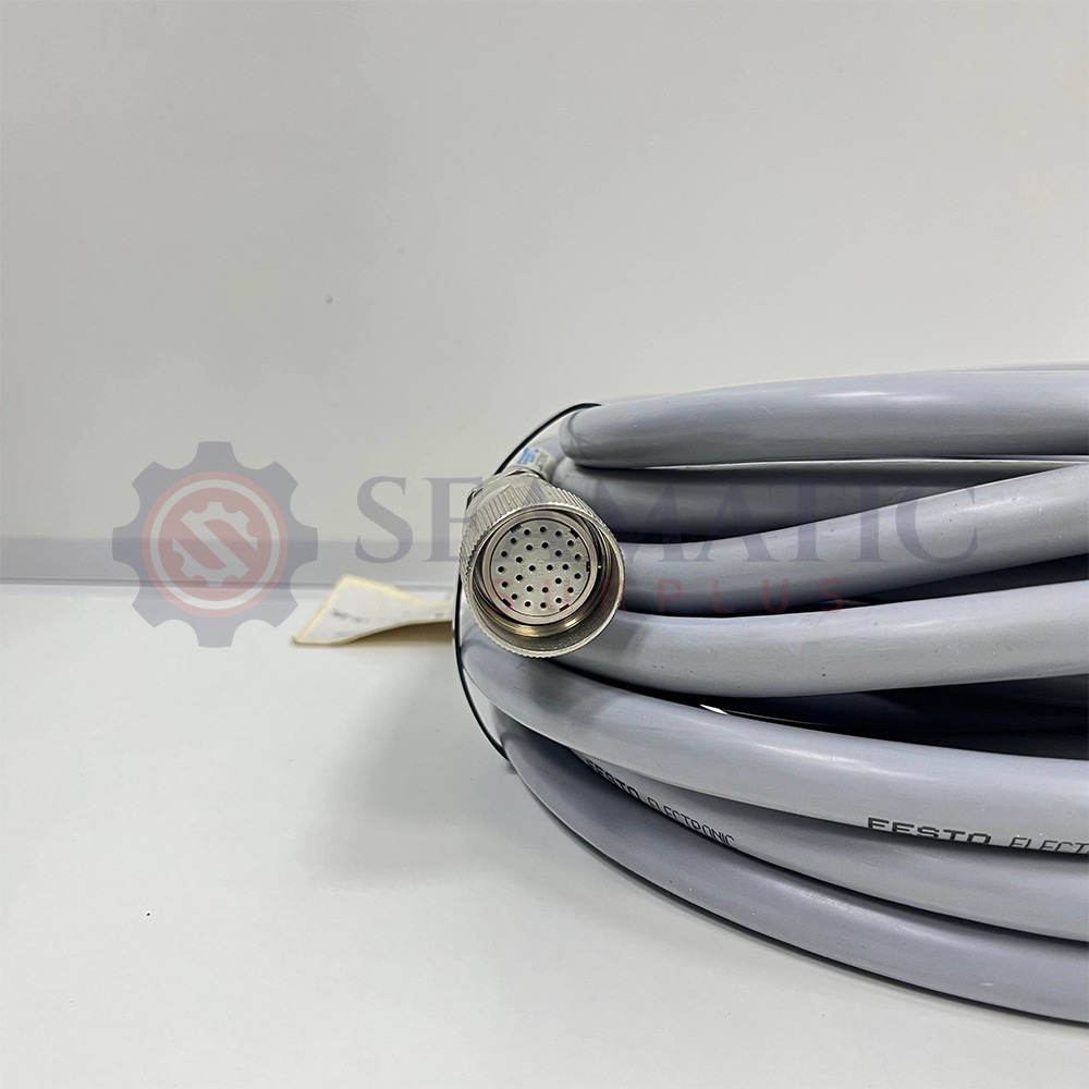 FESTO KMP2-03-V-10-26 CONNECTING CABLE 175667 10 METER LENGTH , V6#6