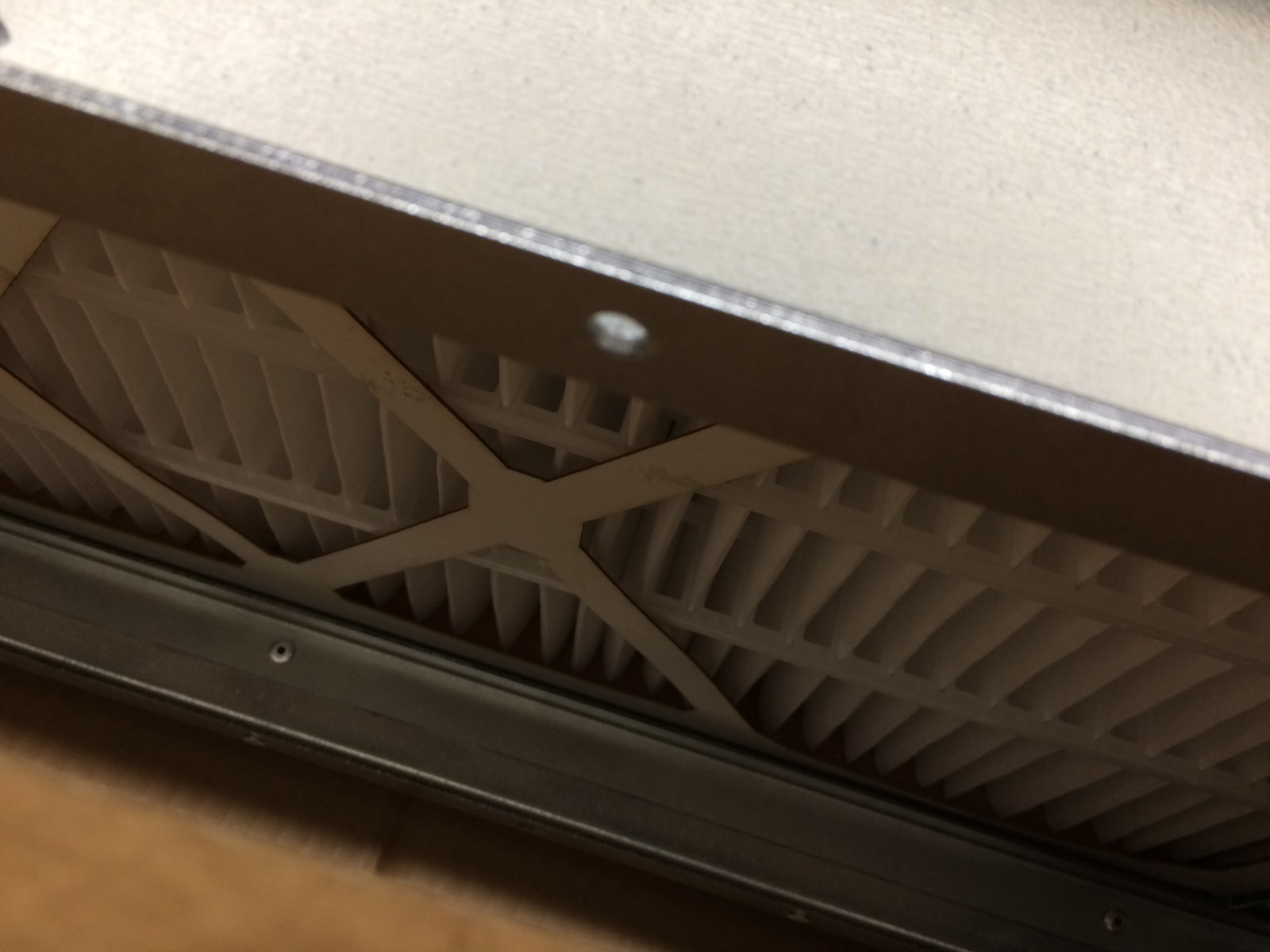 Daikin DFBS22A13 MERV 13 Filter Cabinet w/ Filter SQM13A20