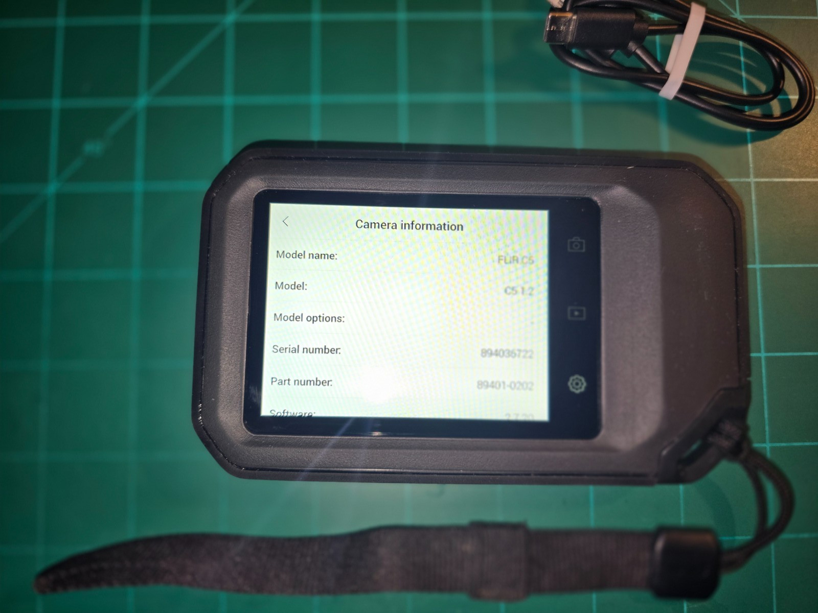 FLIR C5 Compact Thermal Imaging Camera – (C8940)