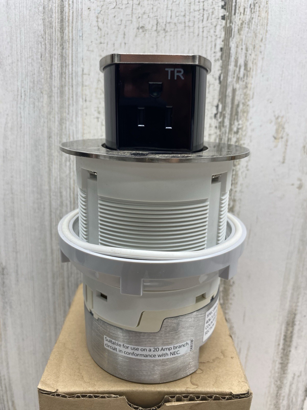 Hubbell Flush Mount Counter Receptacle Nickel Finish 15A 125V RCT201NI