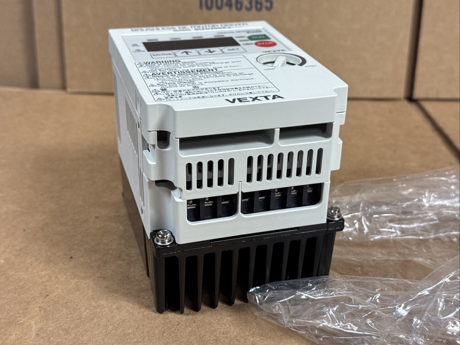NEW Oriental Motor BLFD200A2 Vexta Brushless DC Motor Driver 200W FAST SHIPPING