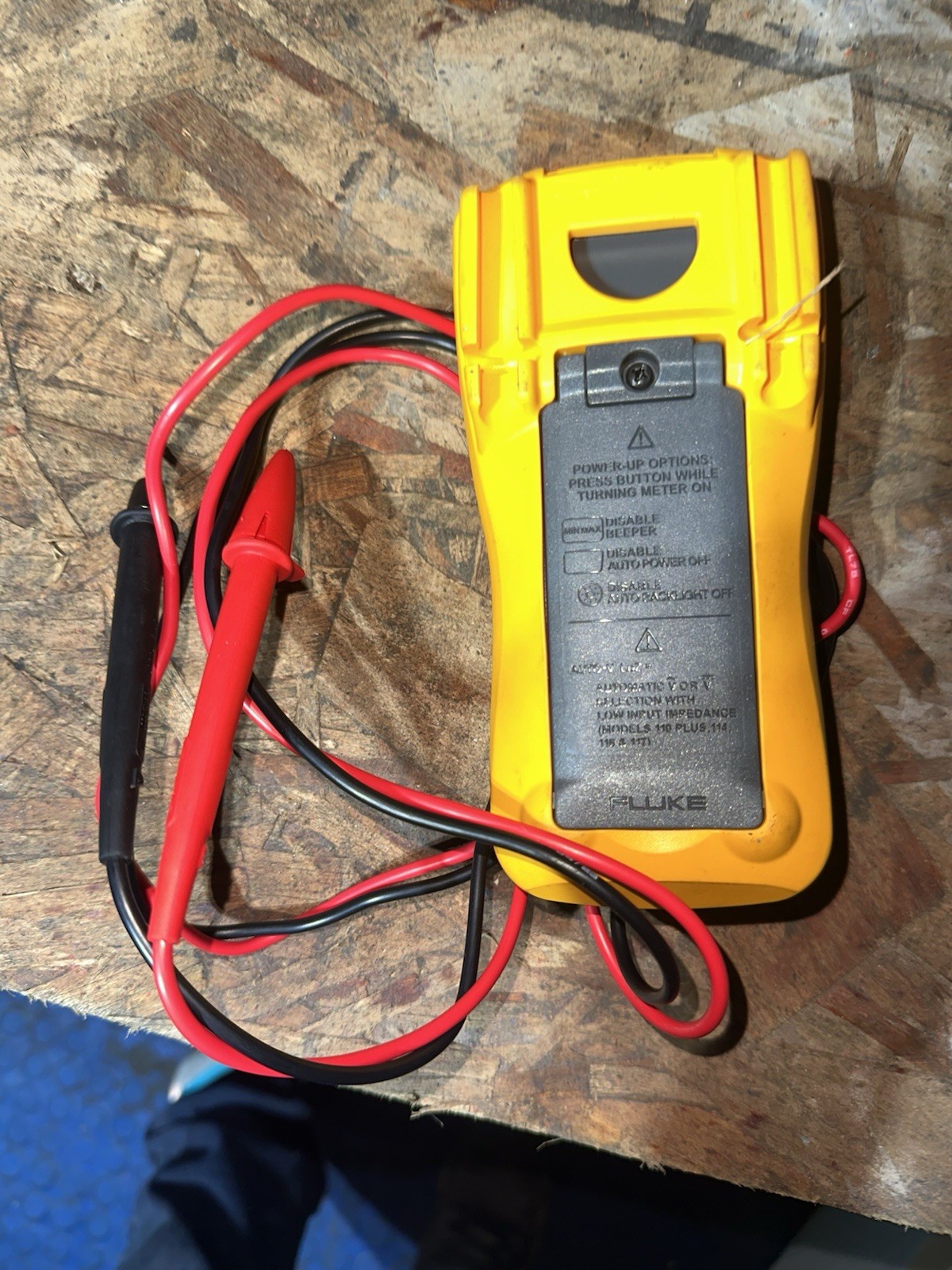 Fluke 110 Plus True RMS Multimeter