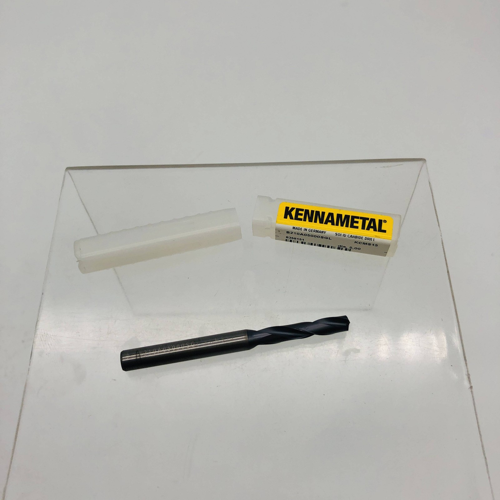 Kennametal 6358151 Carbide Drill Bit Coolant 3XD .1969 KCMS15 Grade Solid