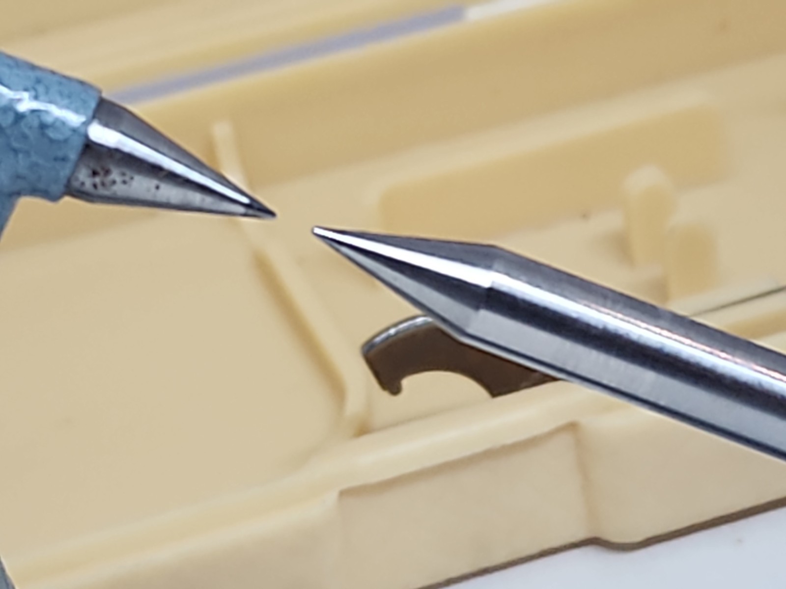 MITUTOYO 112-237 0-1″ OUTSIDE «POINT» MICROMETER!