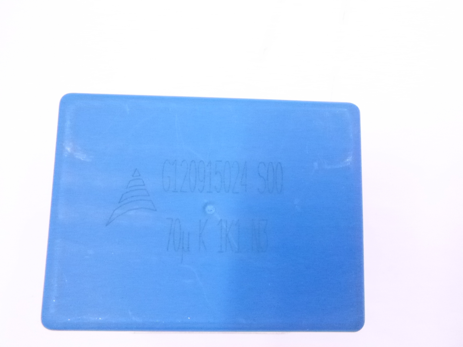 Epcos Film Capacitor 70UF 10% 1100V RoHs Compatible G120915024 S00