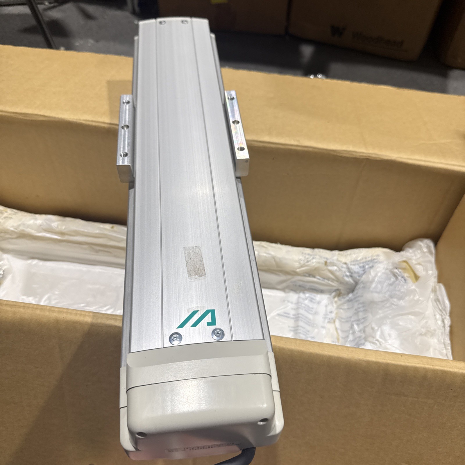 NEW* IAI IS-M-X-M-20-100-300 SINGLE AXIS ELECTRIC LINEAR Actuator 300mm Stroke