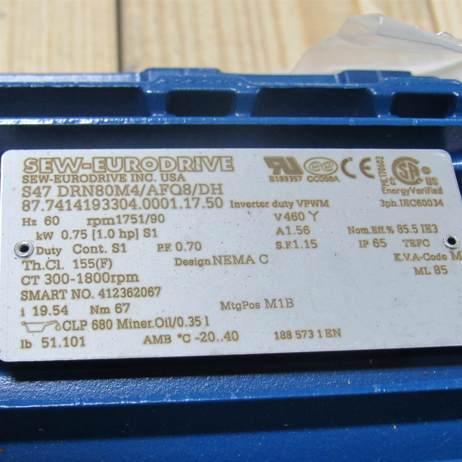 SEW-EURODRIVE INC GEAR MOTOR 1,800 RPM S47DRN80M4/AFQ8/DH
