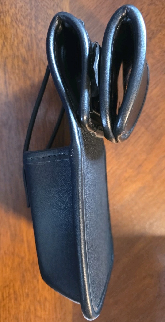 Bianchi AccuMold Elite Universal Leather Radio Holder with Swivel