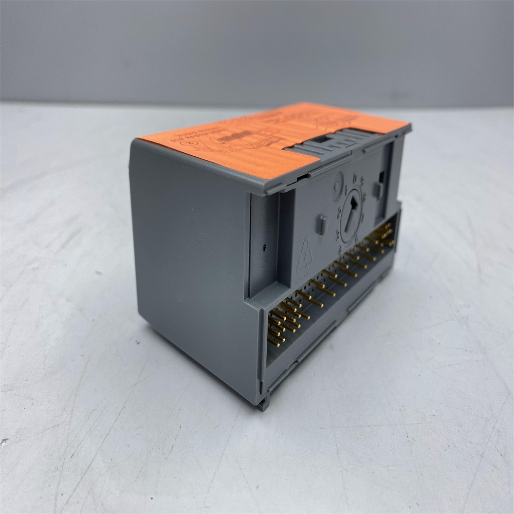 1PCS Flex XT 4 Point Analog Output Module 1794-OE4XT SER B
