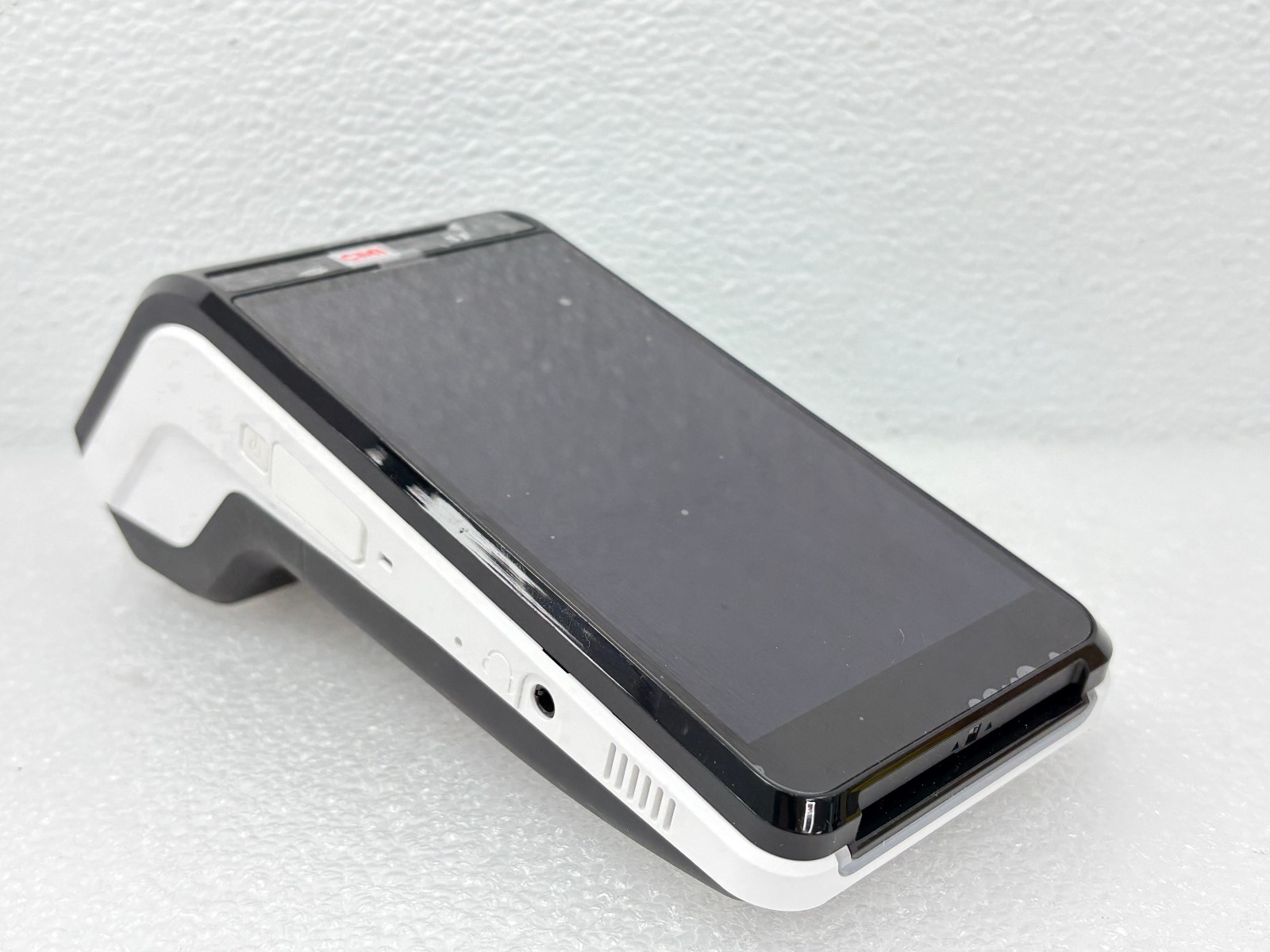 Pre Owned | Castle Technology Saturn1000 Android Wireless POS Terminal Only