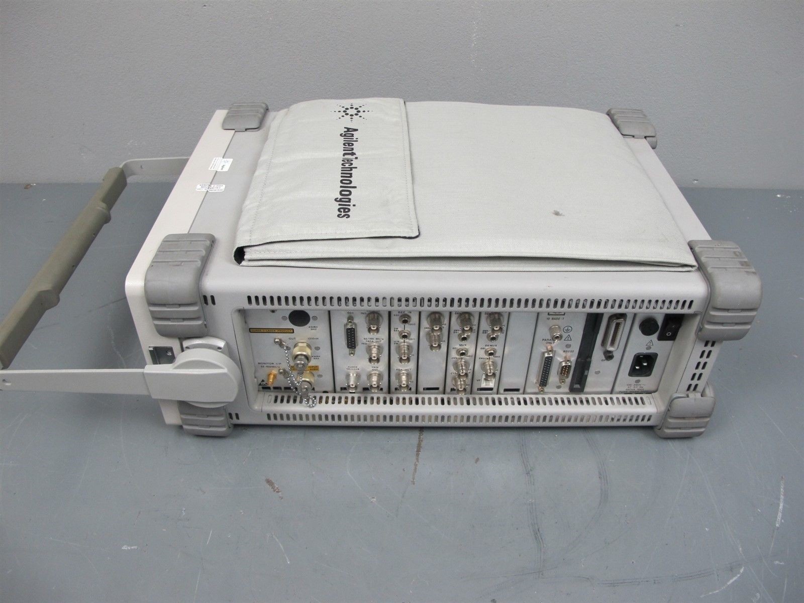Agilent OmniBer 718 Communications Analyzer 37718A w/OPT 002,012,104,601