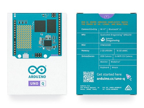 Arduino UNO Q Hybrid Board Qualcomm QRB2210 & STM32U585 AI Vision IoT