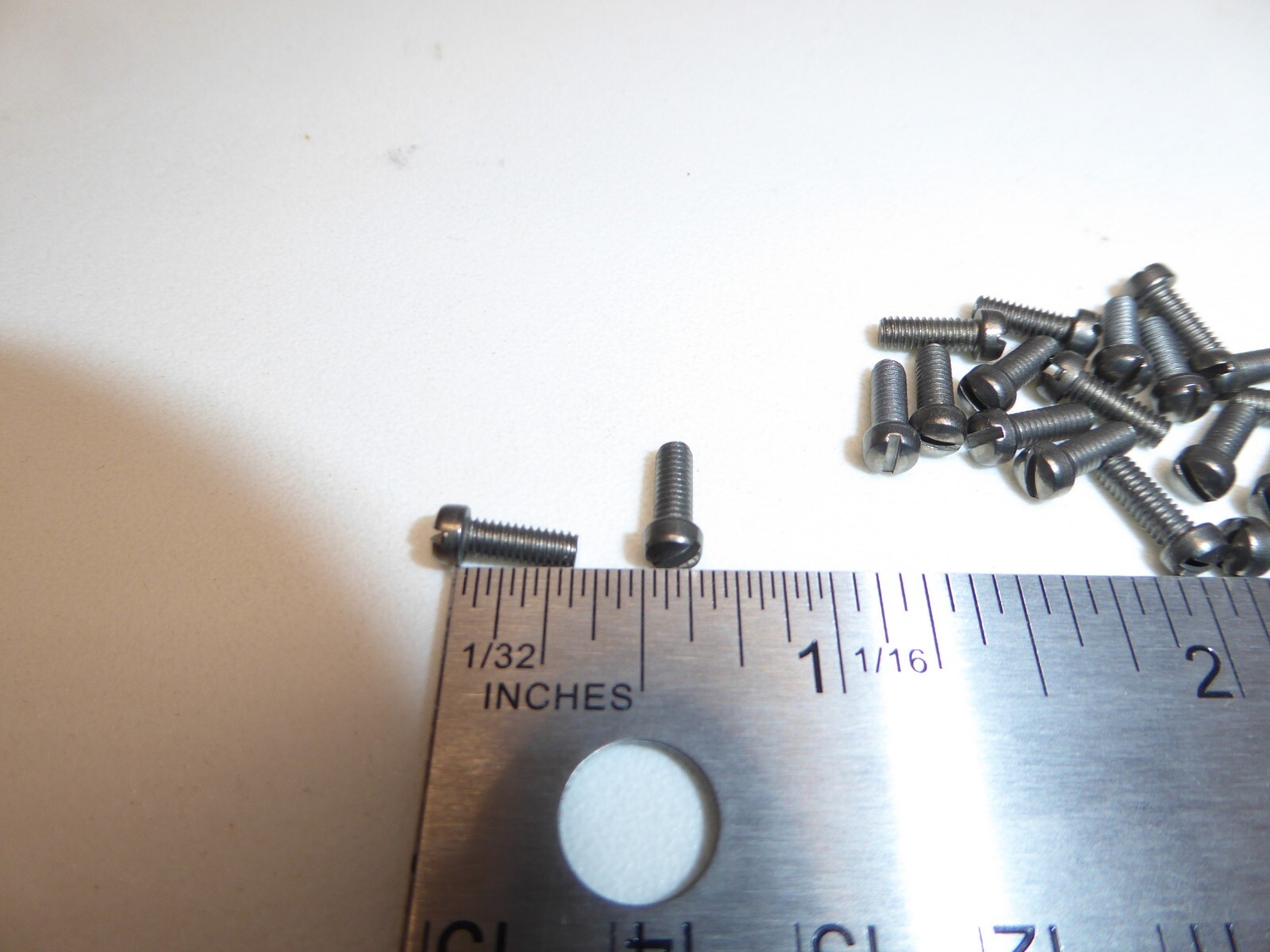 4-48 x 5/16″ SS 410 Slotted Fillister Head Machine Screw VINTAGE US Made Qty 25