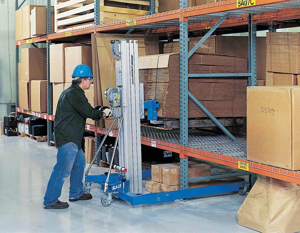 Genie Super Lift Advantage, SLA- 20, 800 lbs Load Capacity, Lift Height 21’ 2.5”