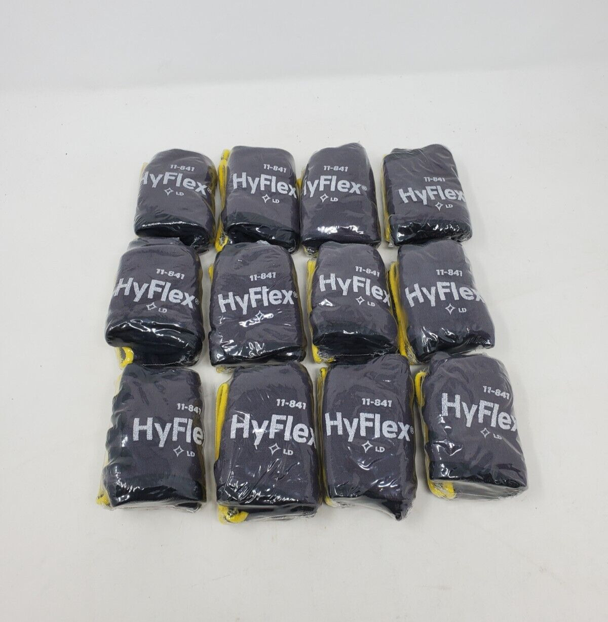 12 pairs Ansell HyFlex 11-841 Foam Nitrile Grip Work Gloves – Size 8 Medium M