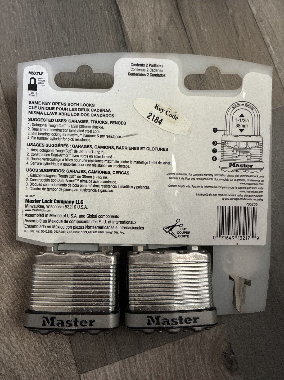 NEW! Master Lock 2-Pack Stainless Steel Keyed Padlock 1.5” Outdoor – 1SSTIF
