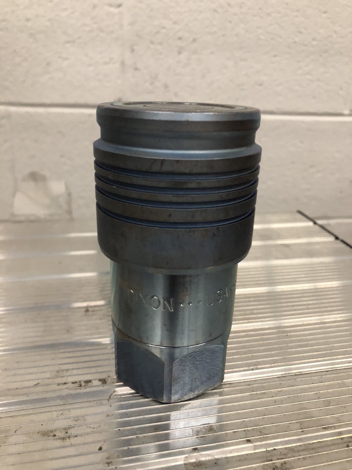 1″ Hydraulic Quick-Connect Coupler HT Series Dixon 8HTF8 Flush Face SHIPS FREE