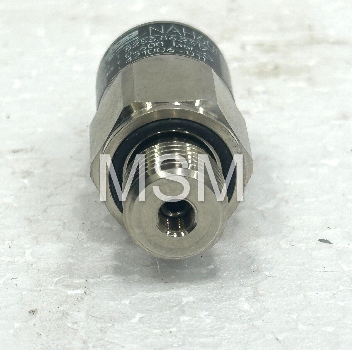 TRAFAG NAH600.0A / TYPE :8253.86.2317 RANGE 0…600 BAR-G