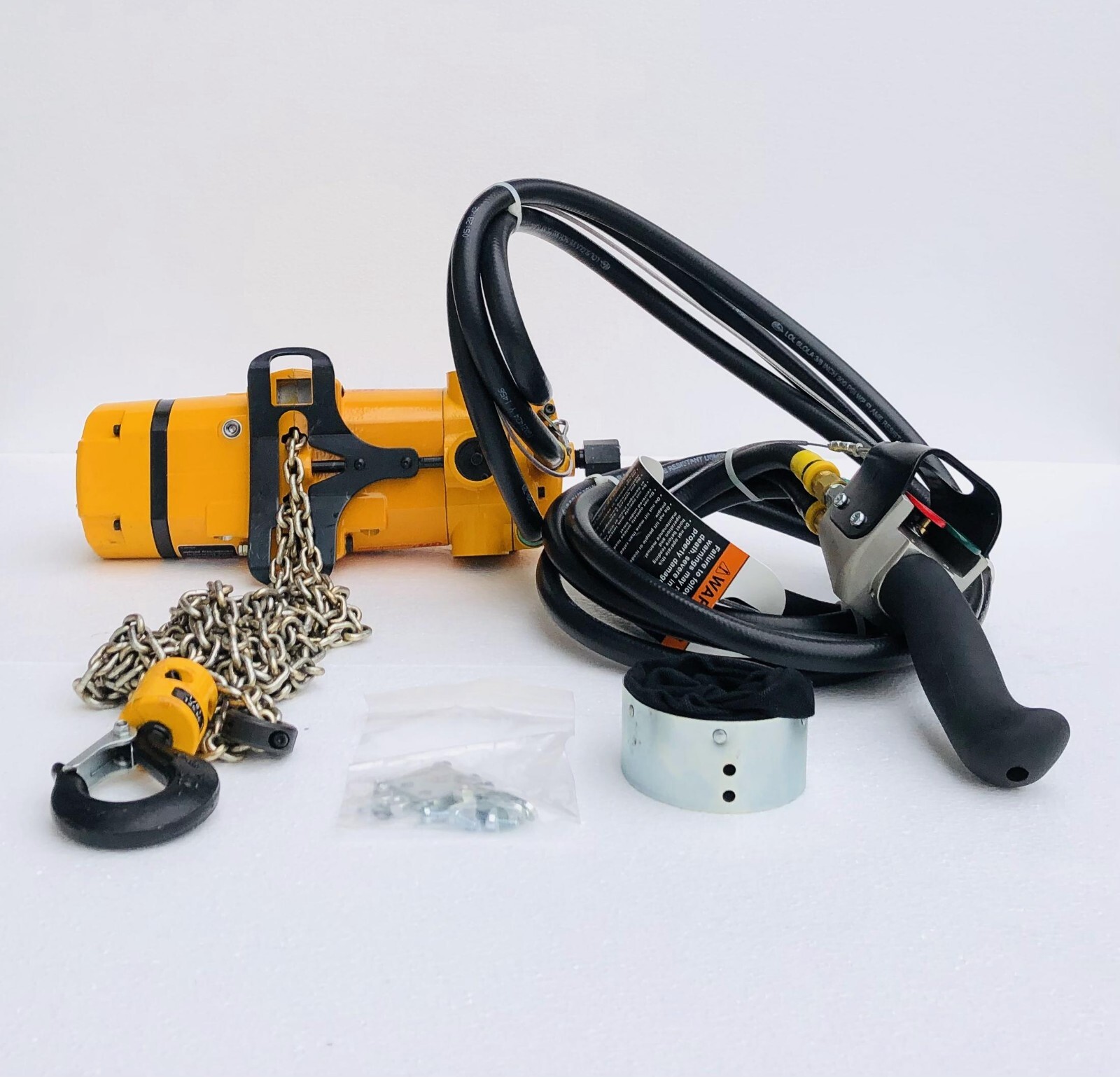 Ingersoll Rand CL125K-2C10-C6U Pneumatic Air Chain Hoist 1/8 Ton 125 Kgs 10 Ft.