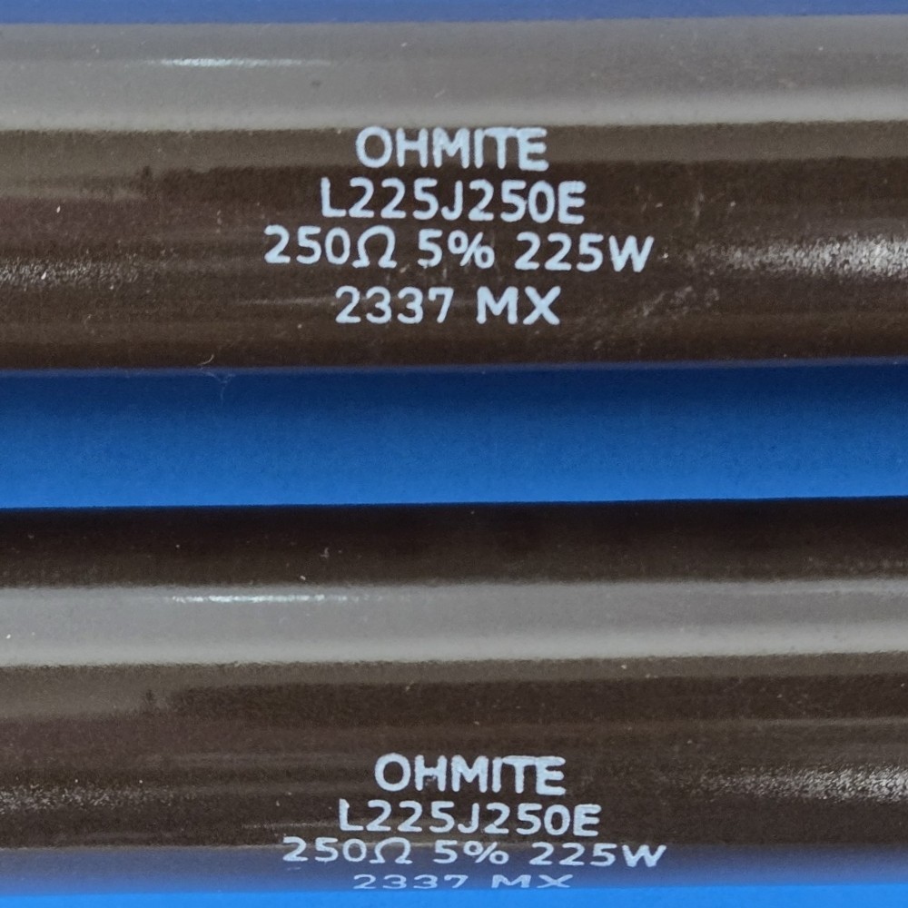 (2) 250Ω 225W Vitreous Enamel Resistor Ohmite L225J250E w/ Mounting Clips