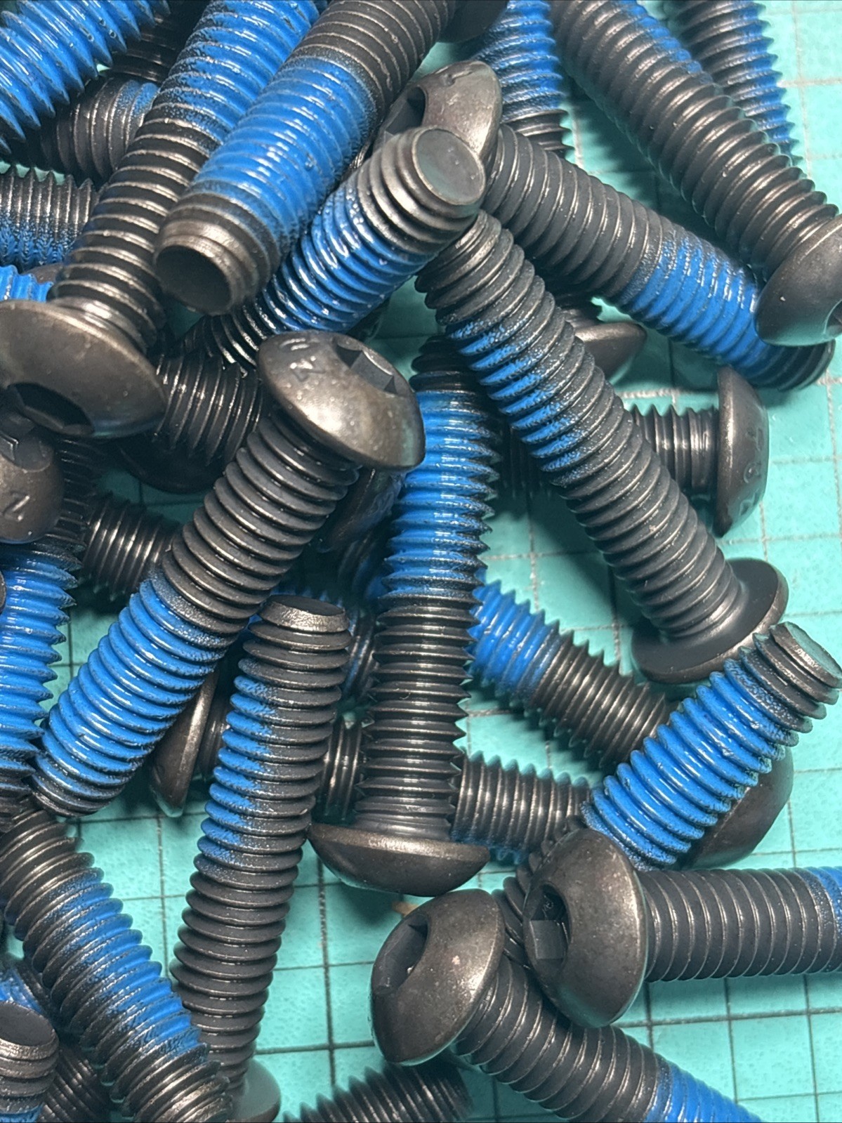 100- 5/16-18×1-1/2, 1.5 Button Allen Head Cap Screws Black Oxide W/ Blue Sealant
