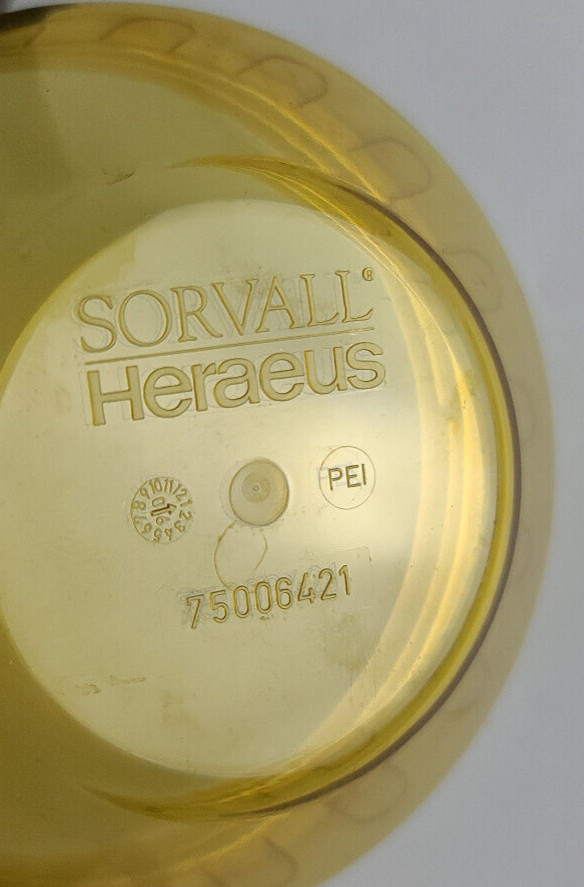 Pair of Sorvall 75006441 K With Inserts & Covers 800g 4600 RPM