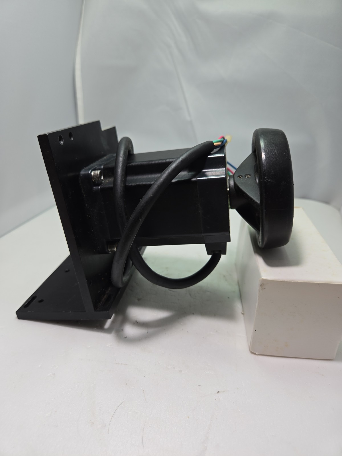 Vexta Oriental Motor PK569BUA 5-Phase Stepping Motor (DC1.4A ) W/ bracket M67