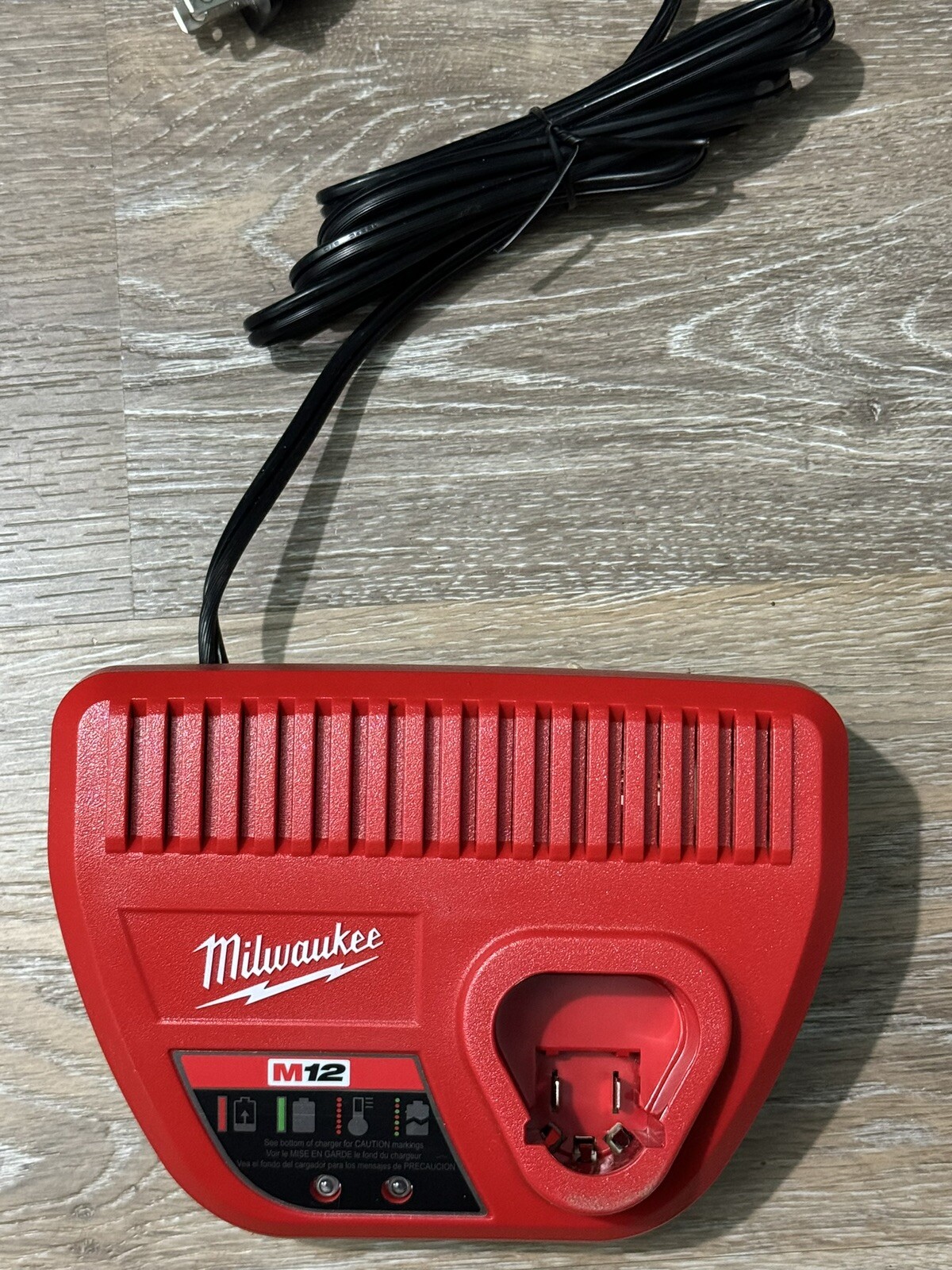 Milwaukee 48-59-1808 M12 and M18 Rapid Charger