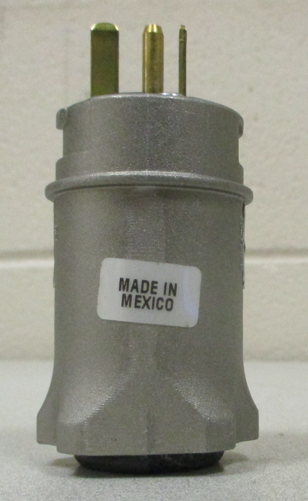 Appleton ECP-2023 Explosion Proof Electrical Plug Aluminum 20A 125VAC Watertight