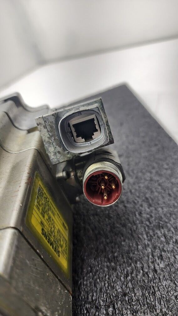 Siemens 1FK7042-5AF21-1UA0 Brushless AC Servo Motor SIMOTICS S 0.82kw