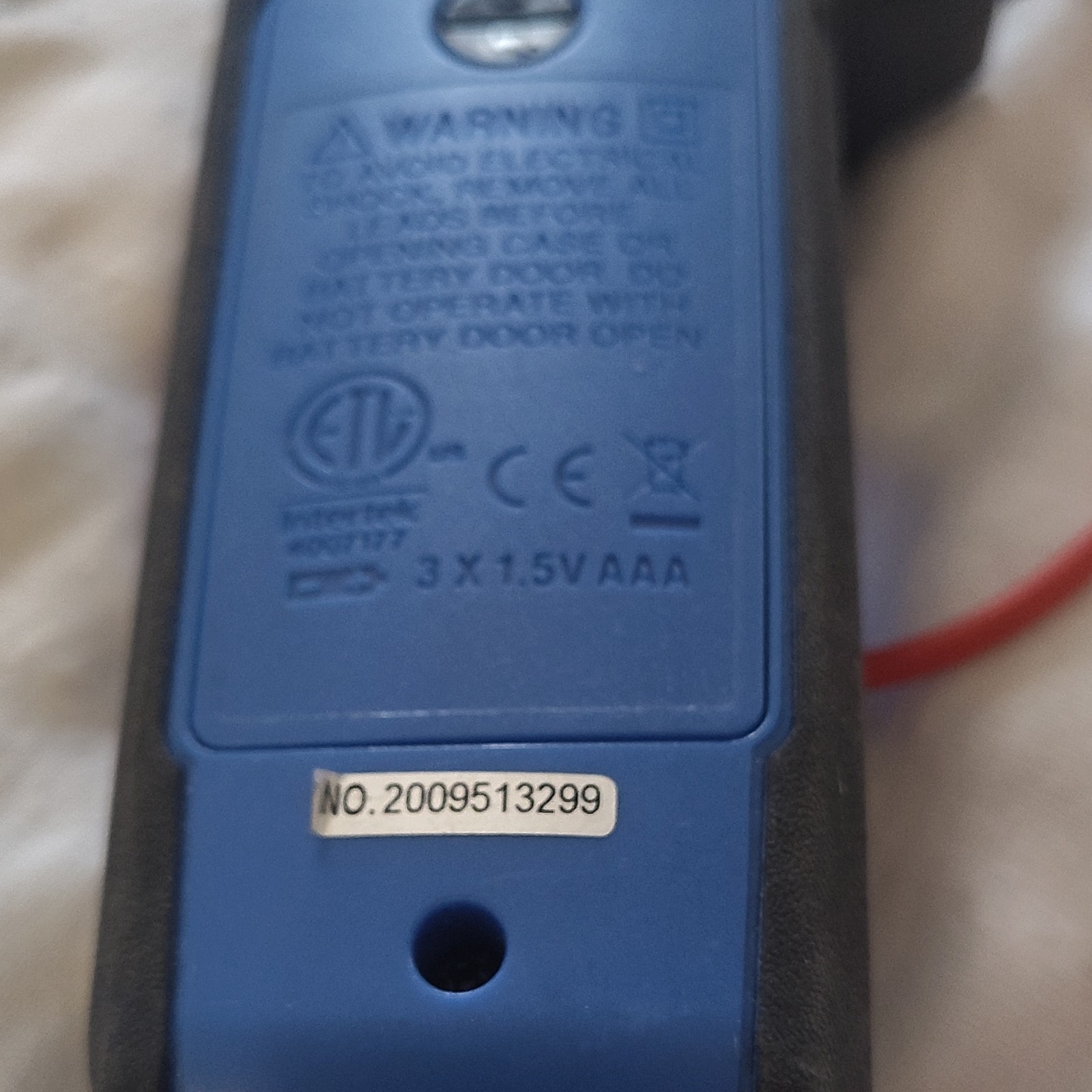 Kobalt DT-9180D True RMS Clamp Meter CAT III 600V 400A NCV 4000 Count