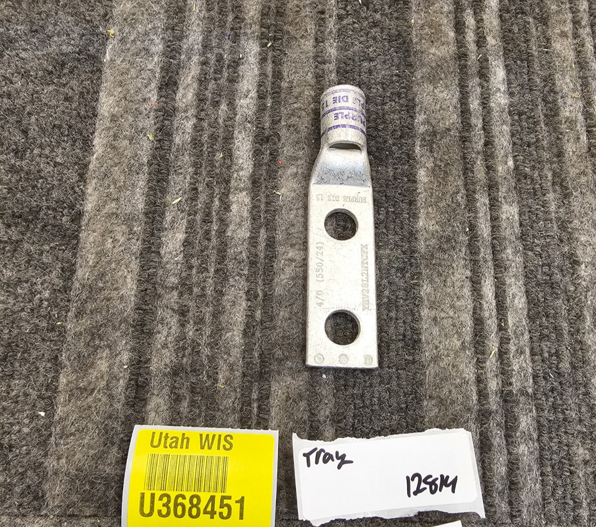 (QTY 10) Burndy YAV28L2NTCFX 2-Hole Compression Lug 4/0 (550/24) Purple Die 15,