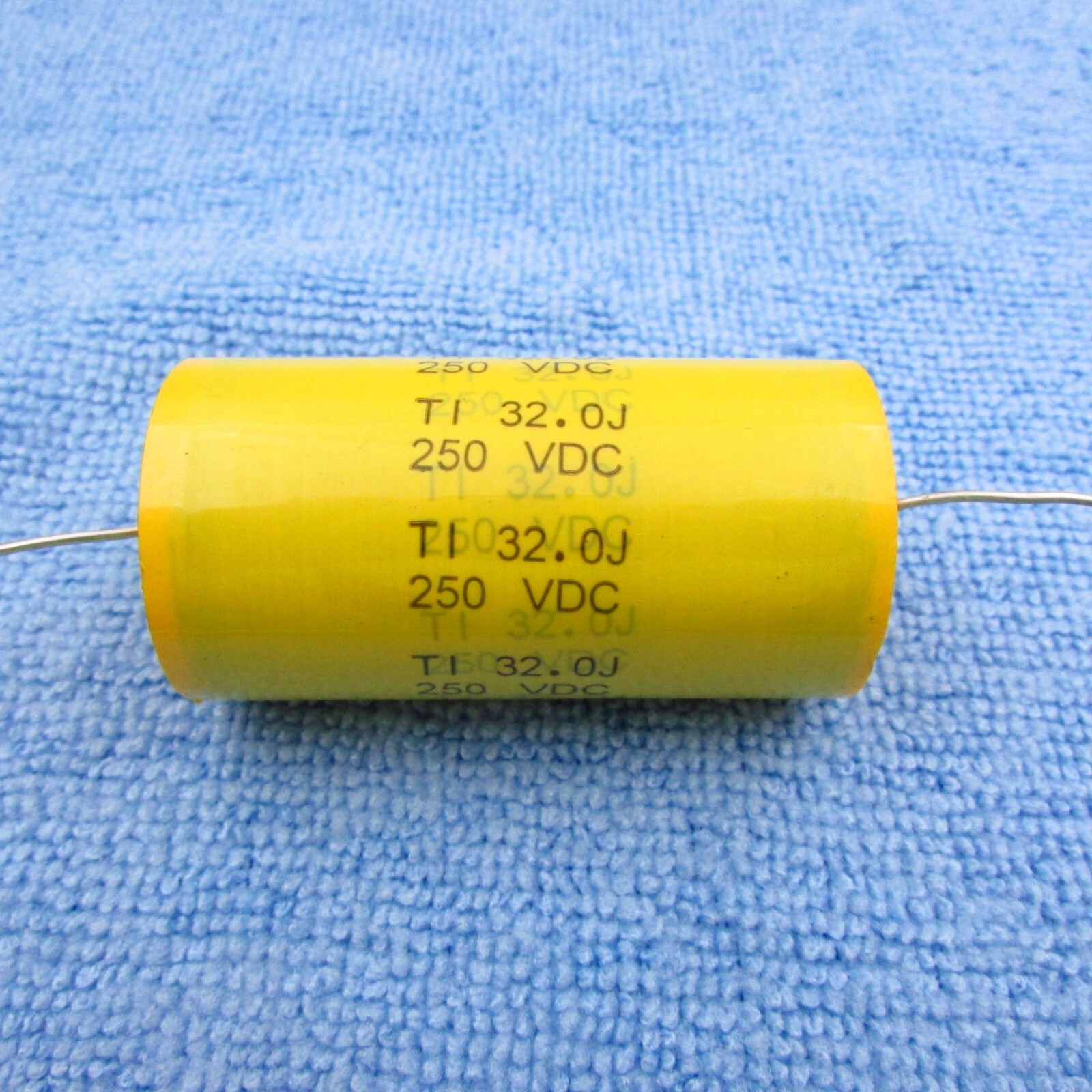 Qty 1 32uF 250V Axial Film Speaker Crossover Subwoofer TMEF Capacitor