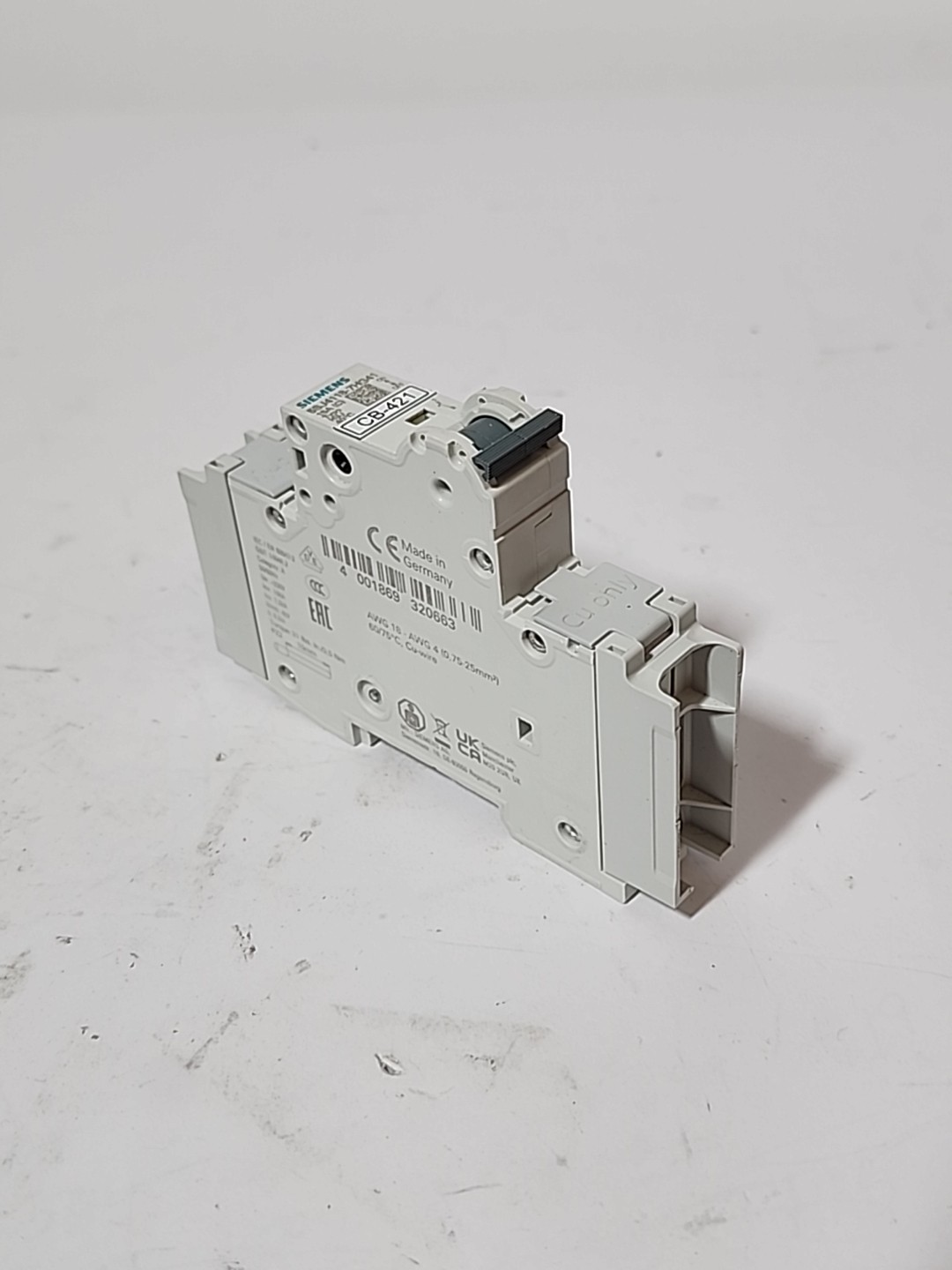 Siemens 5SJ4118-7HG41 Sentron Circuit Breaker 1 Pole 15A 480Y/277V 14kA MCB