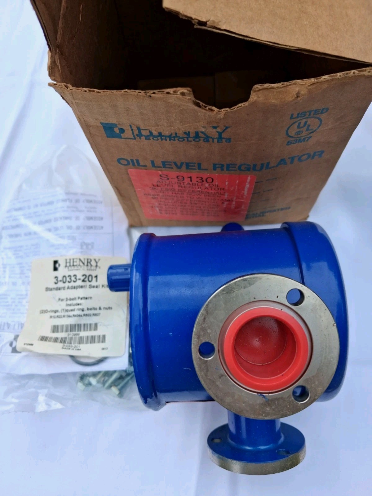 Henry Technologies S-9130 Oil Level Regulator w/ Oil Level Control Booklet