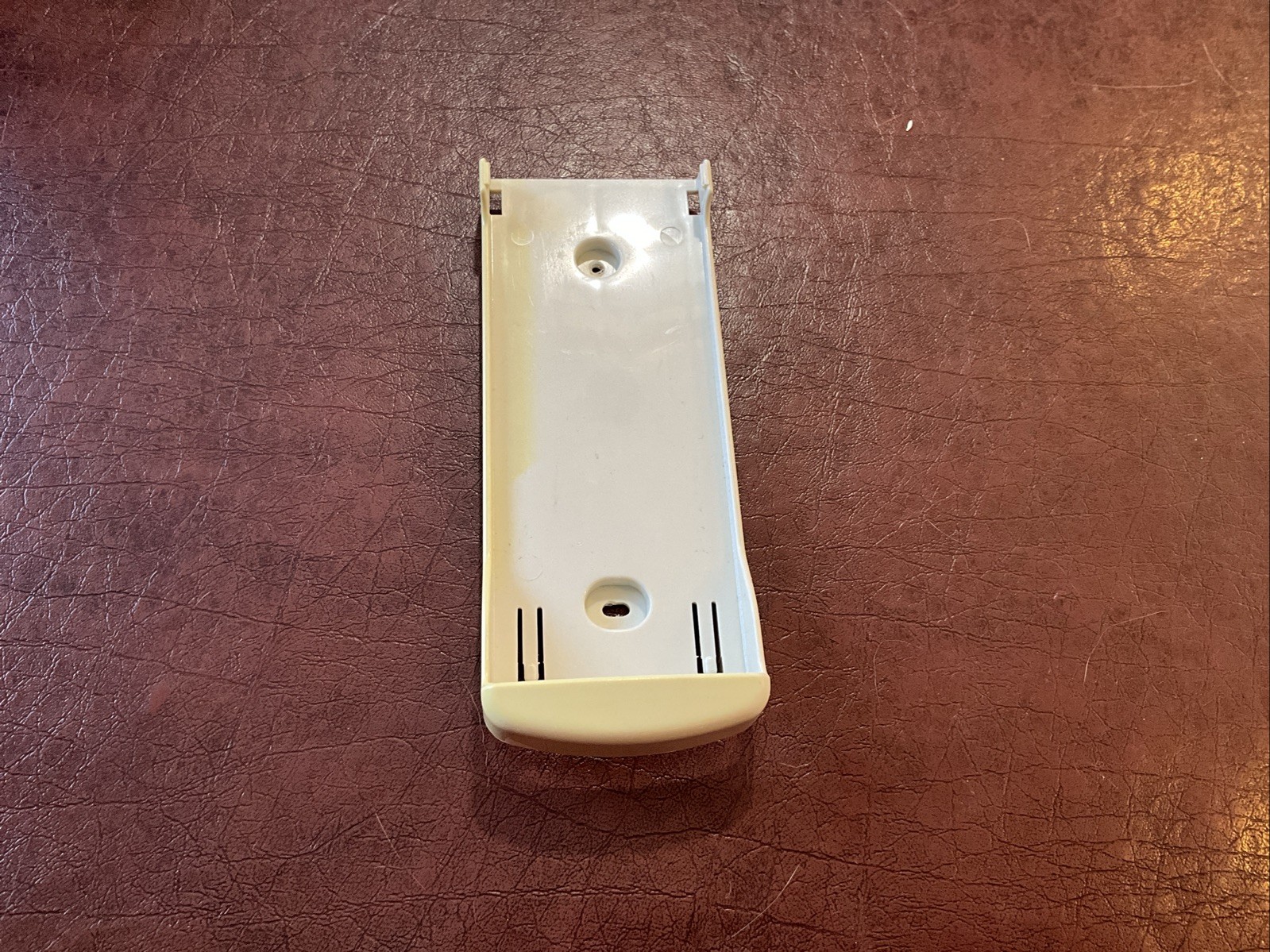 FUJITSU REMOTE CONTROL (AR-RY7–16) Wall Mount Holder